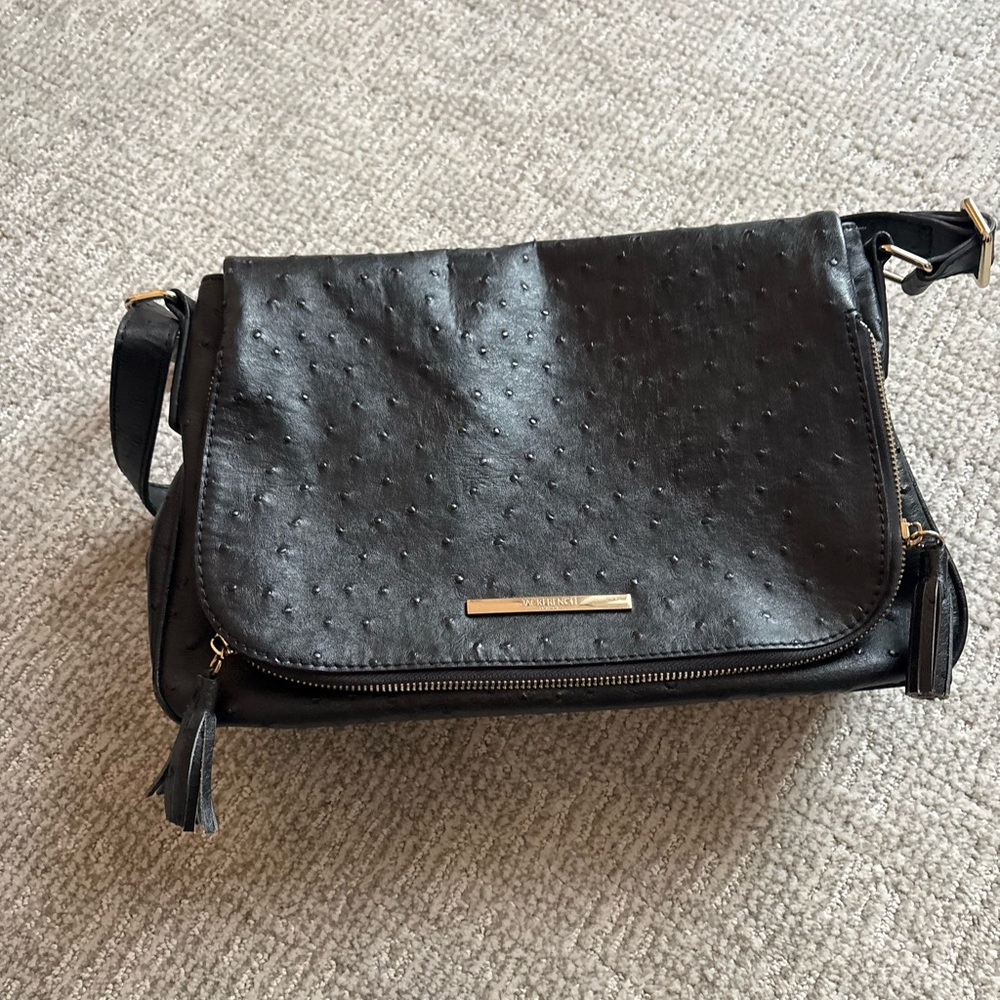 Elegant Black leather Shoulder Bag